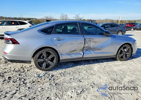 2023 Honda Accord Hybrid Sport z USA, uszkodzony, nr VIN 1HGCY2F55PA050354